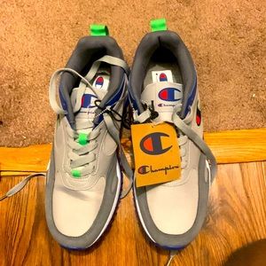 Champion shoe’s-gray color size10